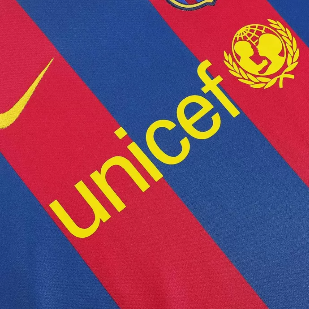 2010-11 FC Barcelona Maglia Home