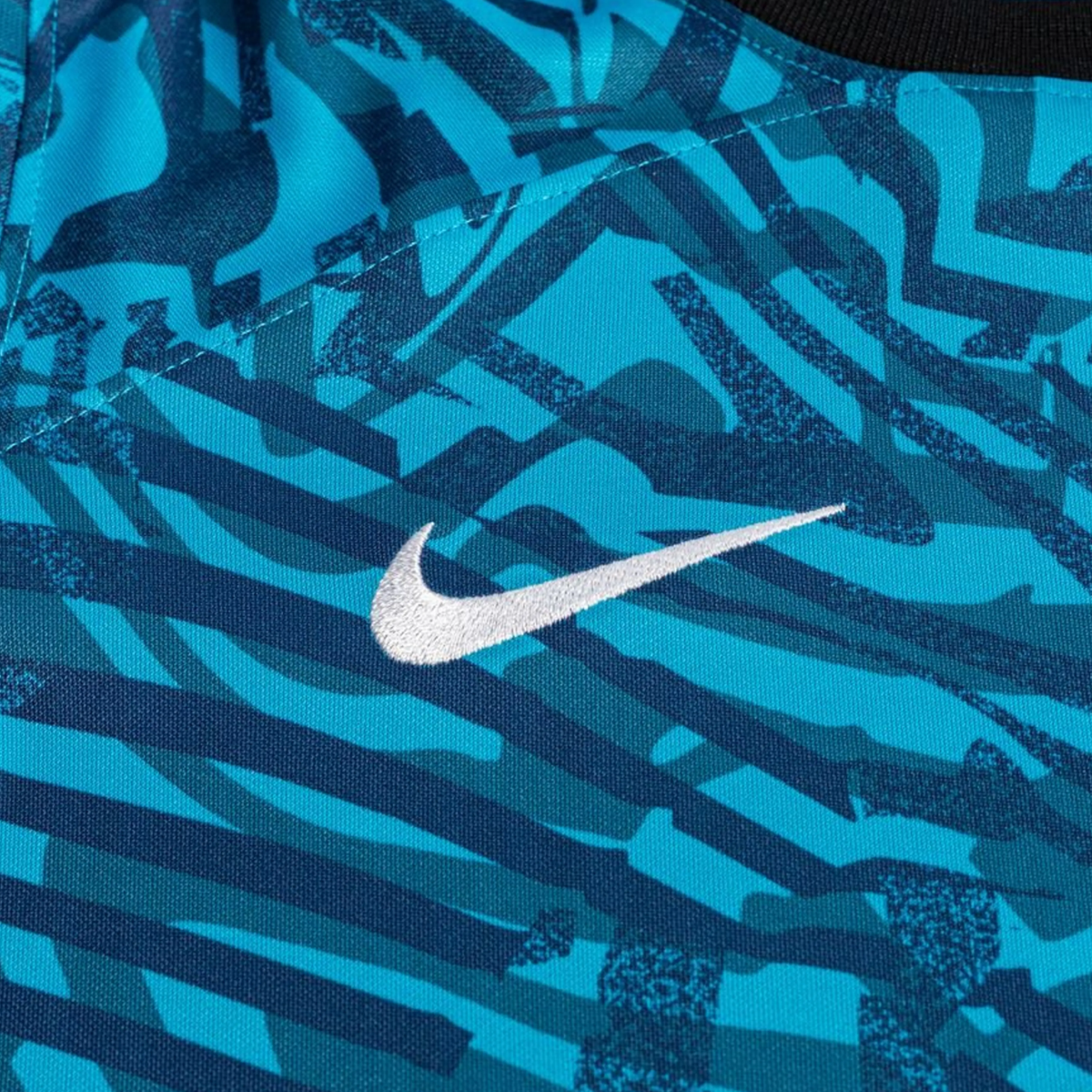 2022-23 Tottenham Hotspur FC Drittes Trikot