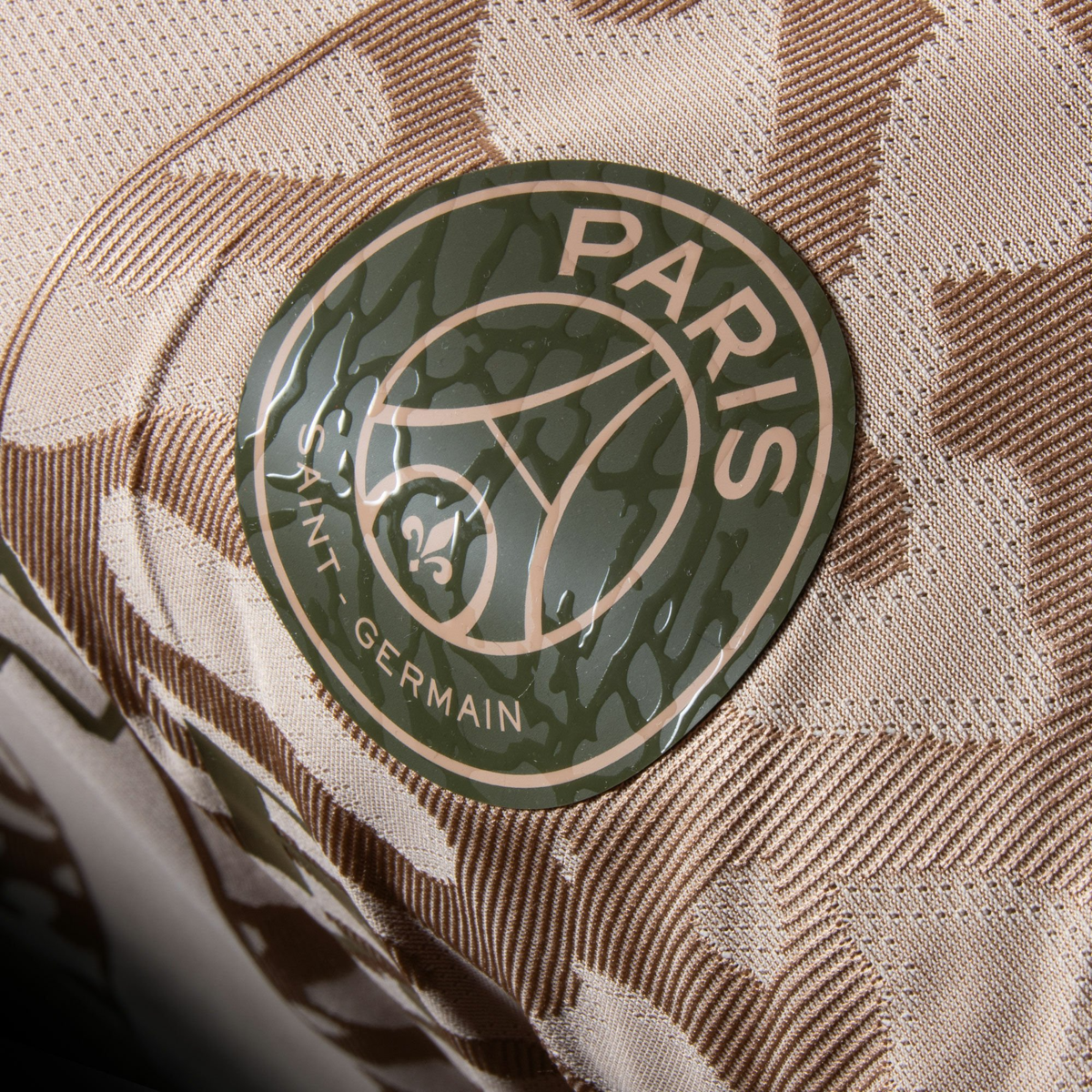 2023-24 Paris Saint-Germain FC Fourth Dres