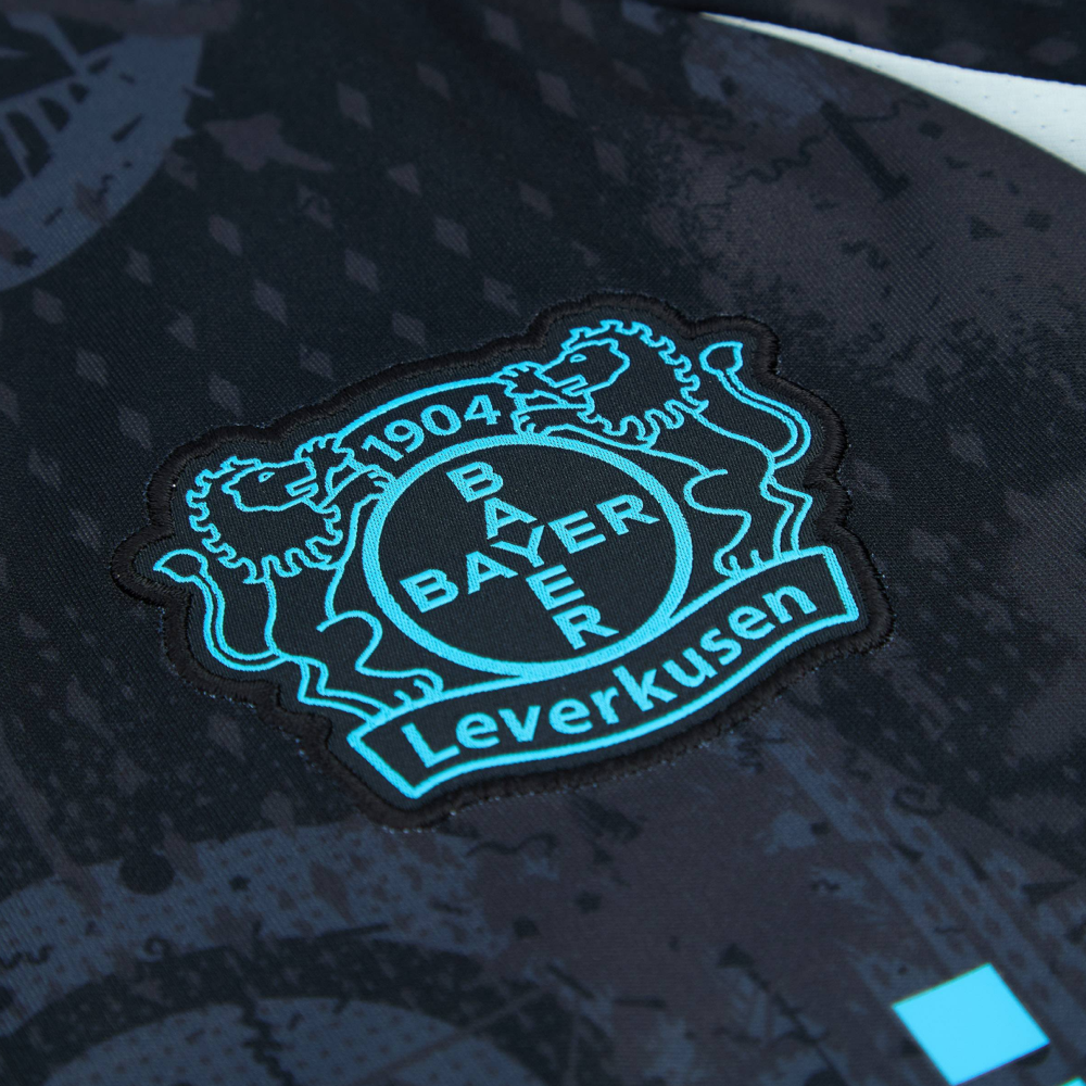2024-25 Bayer 04 Leverkusen Derde Shirt