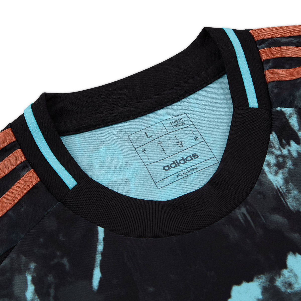 2024-25 FC Bayern München Derde Shirt
