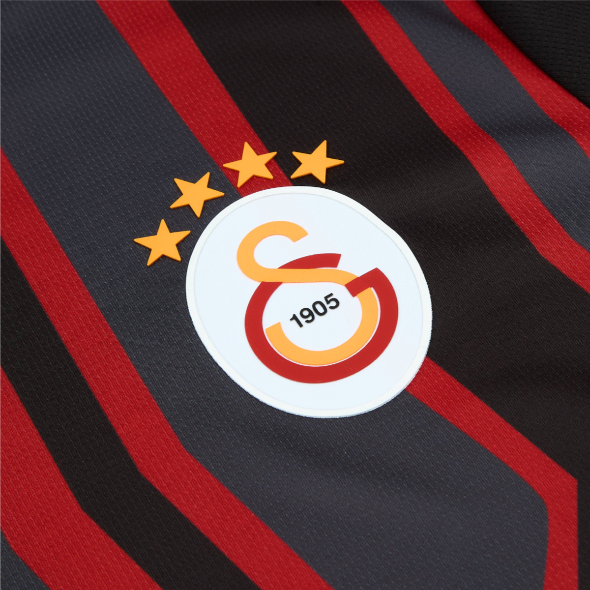 2024-25 Galatasaray Sk 3a Equipación