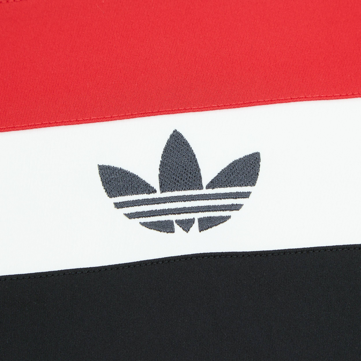 2024-25 Manchester United FC Třetí Dres
