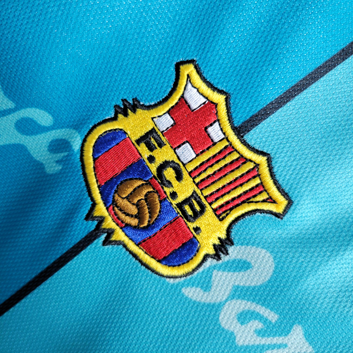 1995-97 FC Barcelona Venkovní Dres